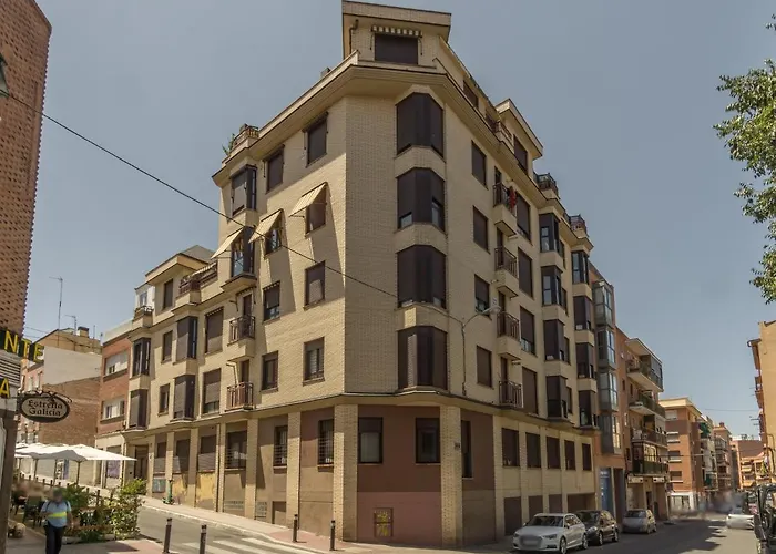 Bright Modern -1Bedroom 1Bath -Cuatro Caminos